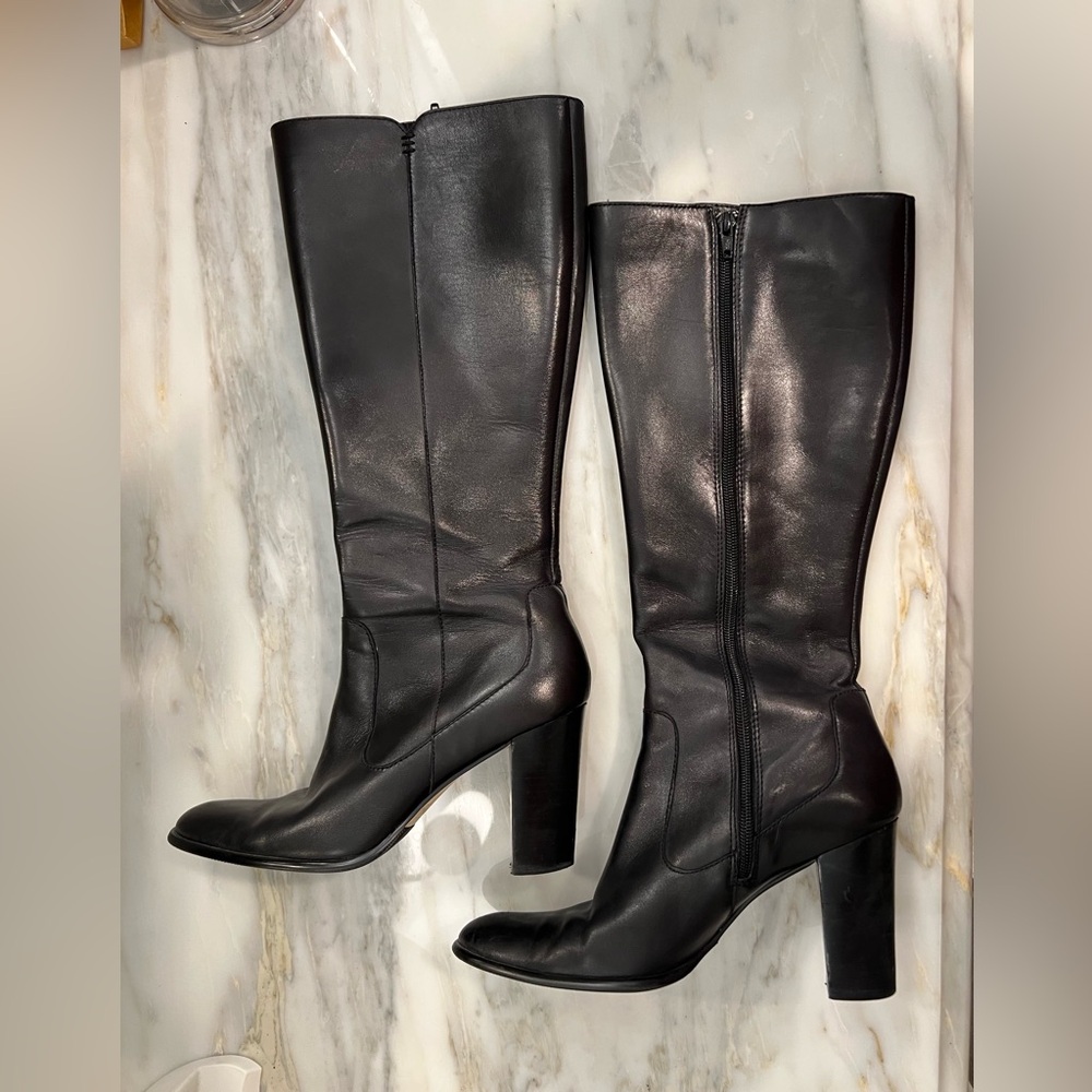 Harold’s Black Leather Knee-High Boots